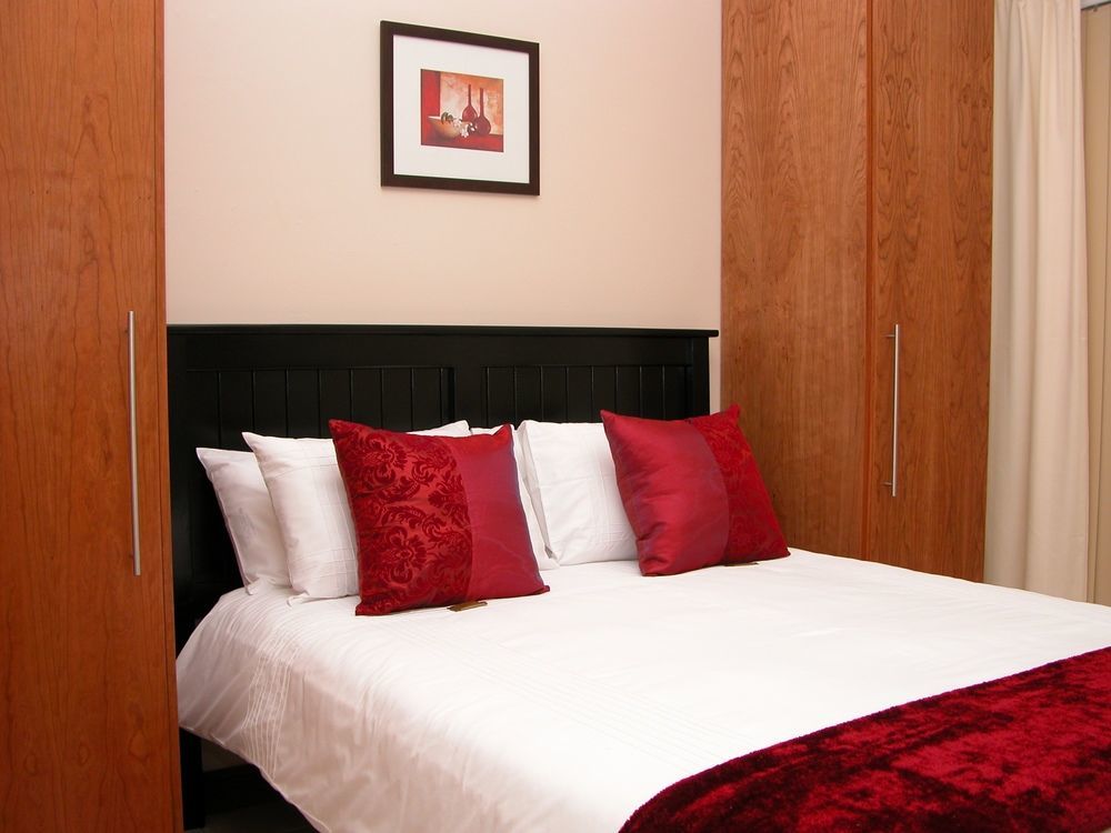 Keret Accommodation Bellville Esterno foto