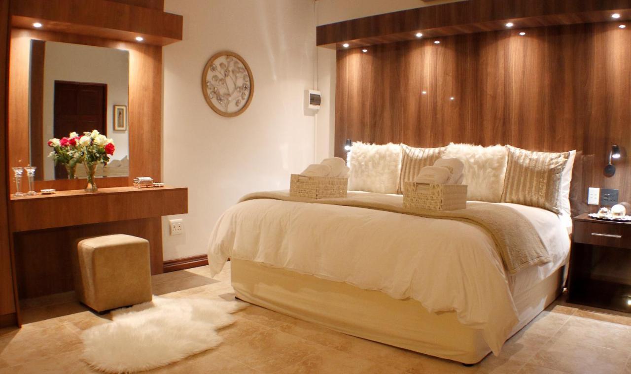 Keret Accommodation Bellville Esterno foto